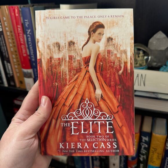 The Selection Series Books #1-5 Kiera Cass Fantasy Princess Series New Crown - Picture 7 of 10